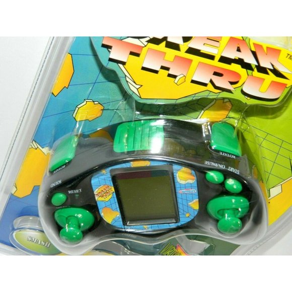 VTG Manley Toy Quest BREAK THRU Handheld Electronic Game Tetris Style NEW NIP - Picture 5 of 9